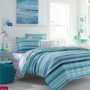 Poppy & Fritz Queen Comforter